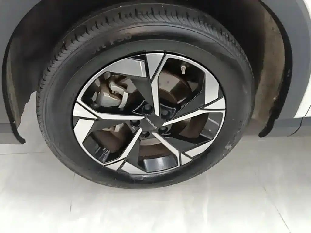 Cube 2023 1.5T DCT Youth Edition — миниатюра 23