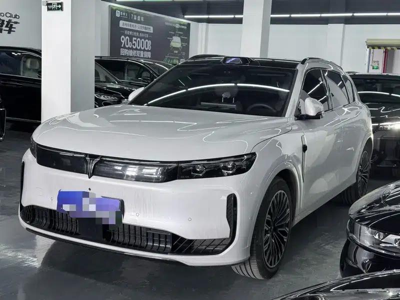 Voyah Free 2025 Free+ 4WD Qiankun Edition — миниатюра 1
