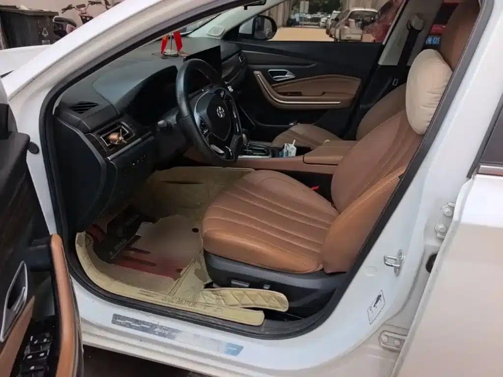 Beijing U7 2019 1.5T CVT Smart Edition (National V Emission Standard) — миниатюра 15