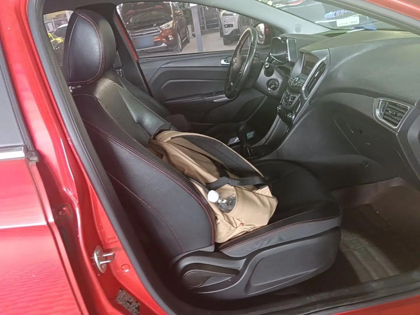 Chery Arrizo 5 2017 1.5L Manual Lingchao Edition — миниатюра 19