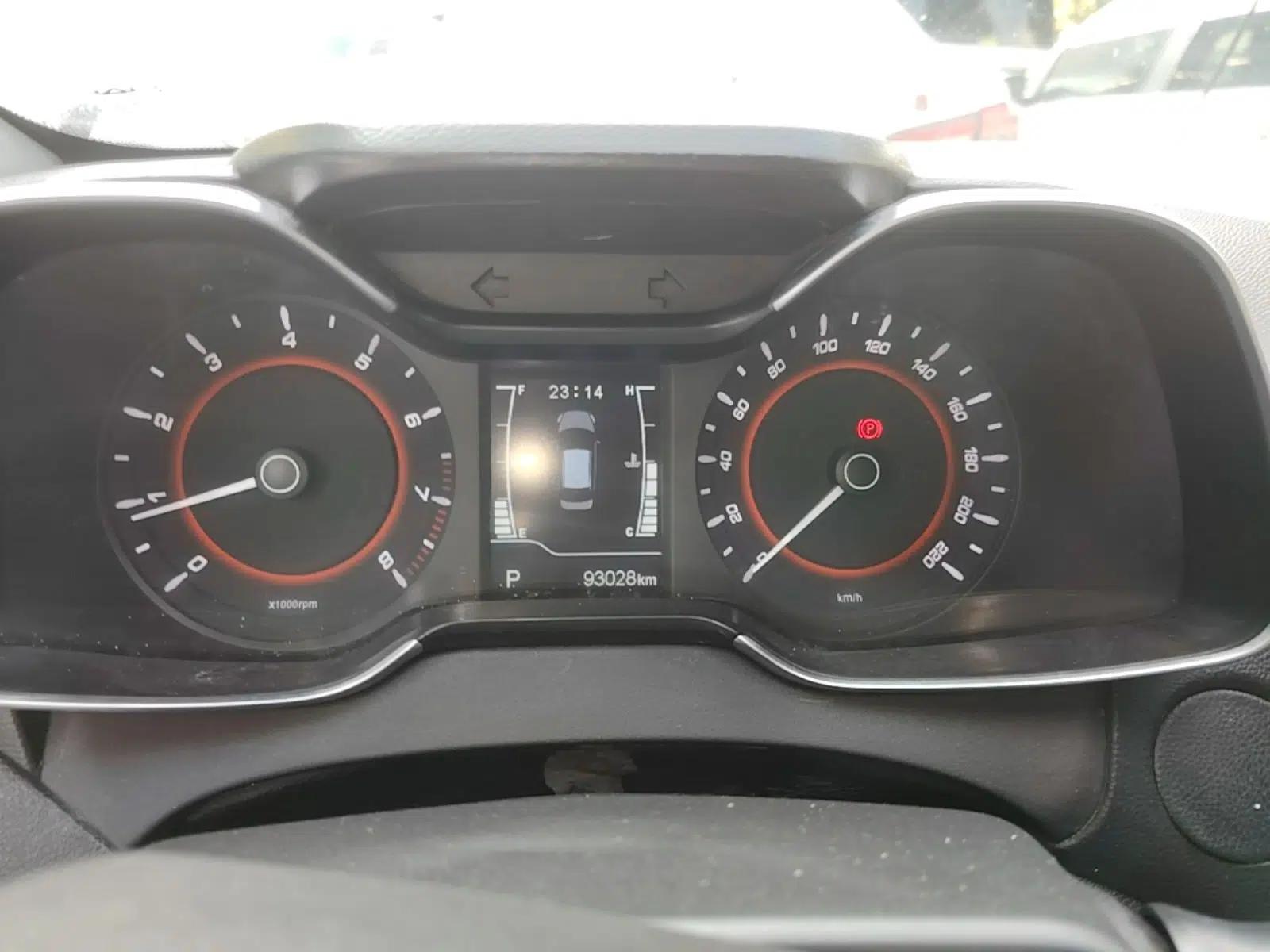 Chery Arrizo 5 2017 1.5L CVT Trendsetting Edition — миниатюра 14