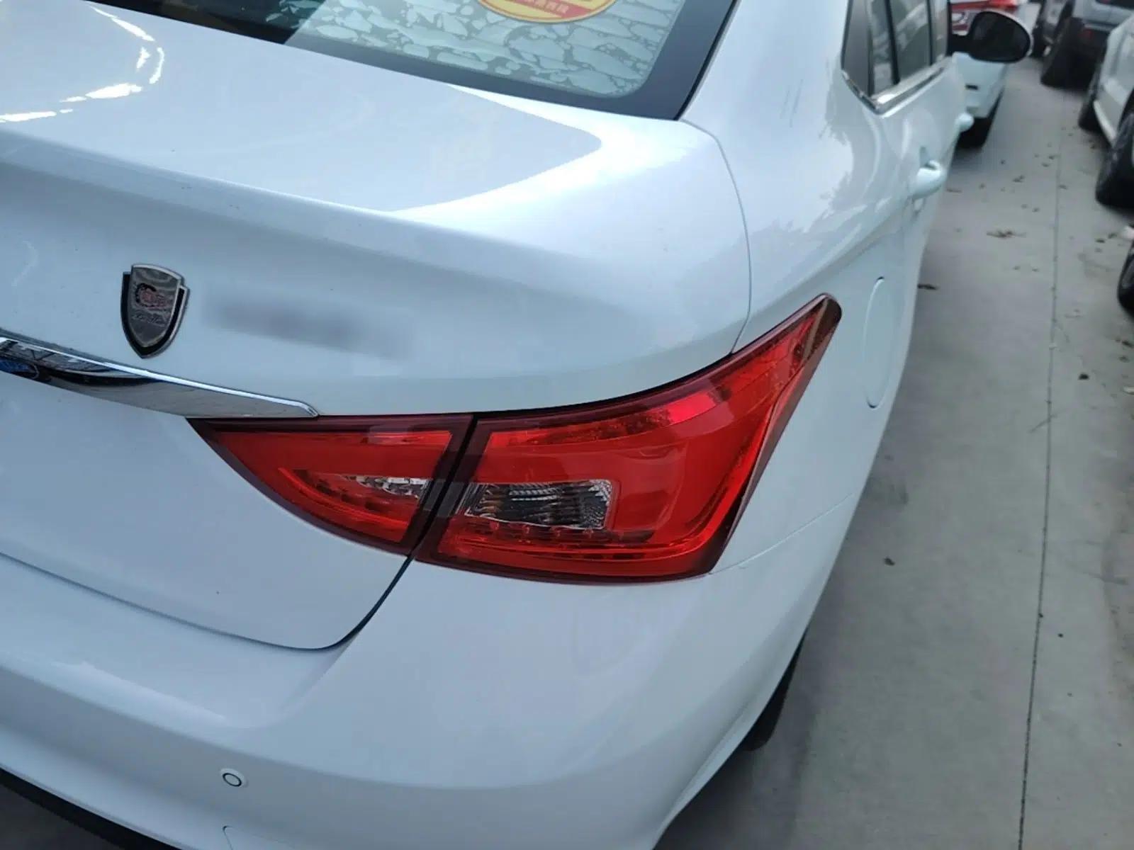 Chery Arrizo 5 2017 1.5L CVT Trendsetting Edition — миниатюра 9