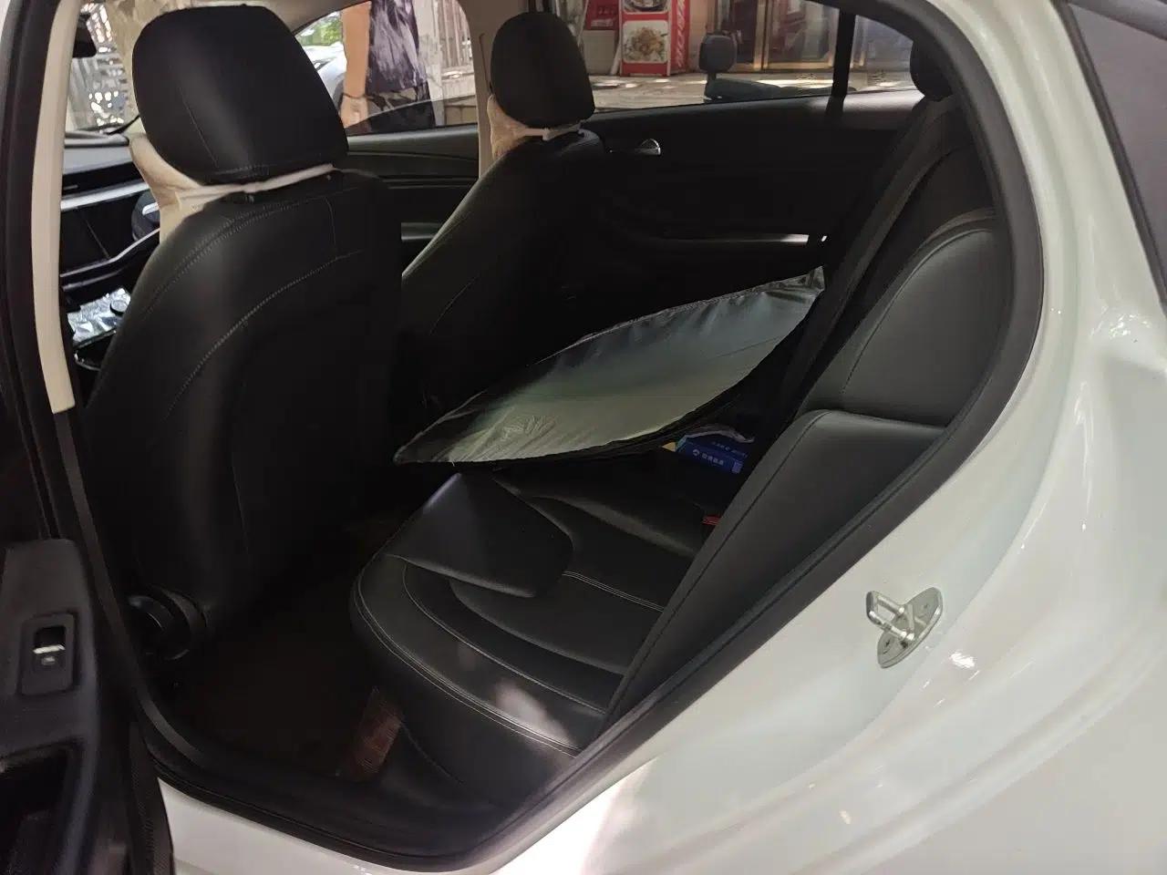Chery Arrizo 5 2021 PRO 1.5L Manual Youth Edition — миниатюра 17