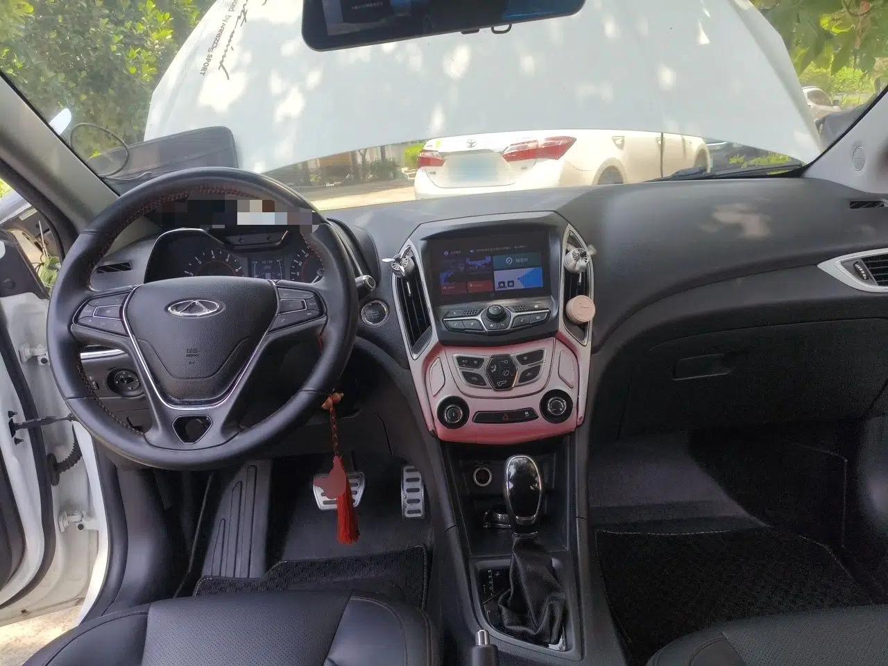Chery Arrizo 5 2018 1.5L CVT Tribute to Youth Edition — миниатюра 9