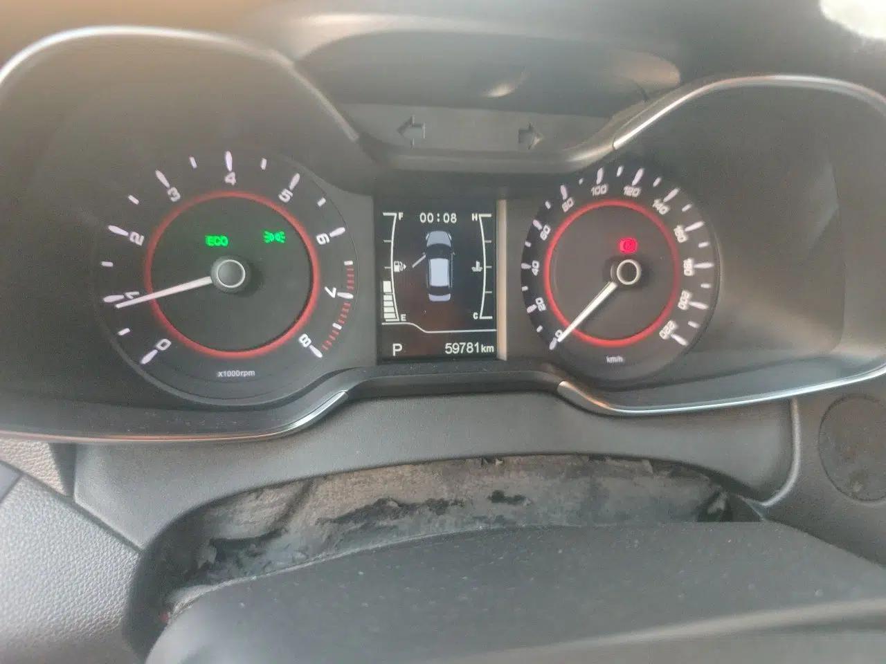 Chery Arrizo 5 2017 1.5L CVT Luxury Edition — миниатюра 12