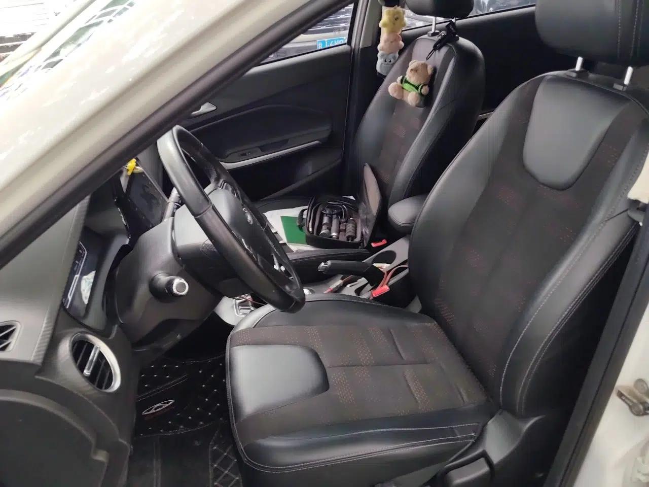 Chery Tiggo 3X 2018 1.5L Automatic Elite Edition — миниатюра 15