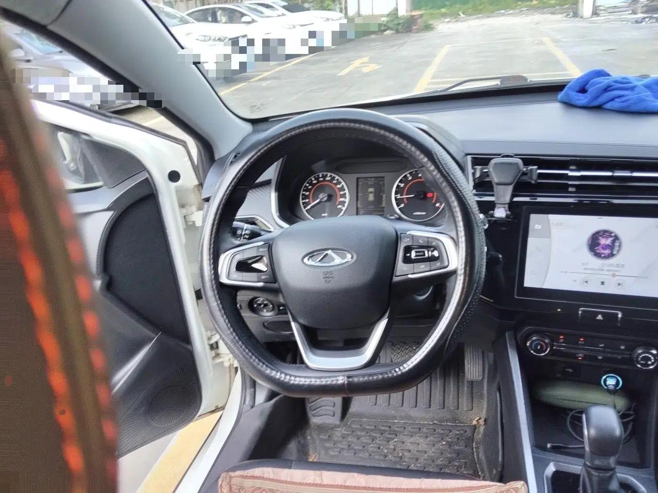 Chery Tiggo 3X 2021 Diamond Edition 1.5L CVT 3-Carat II Model — миниатюра 10