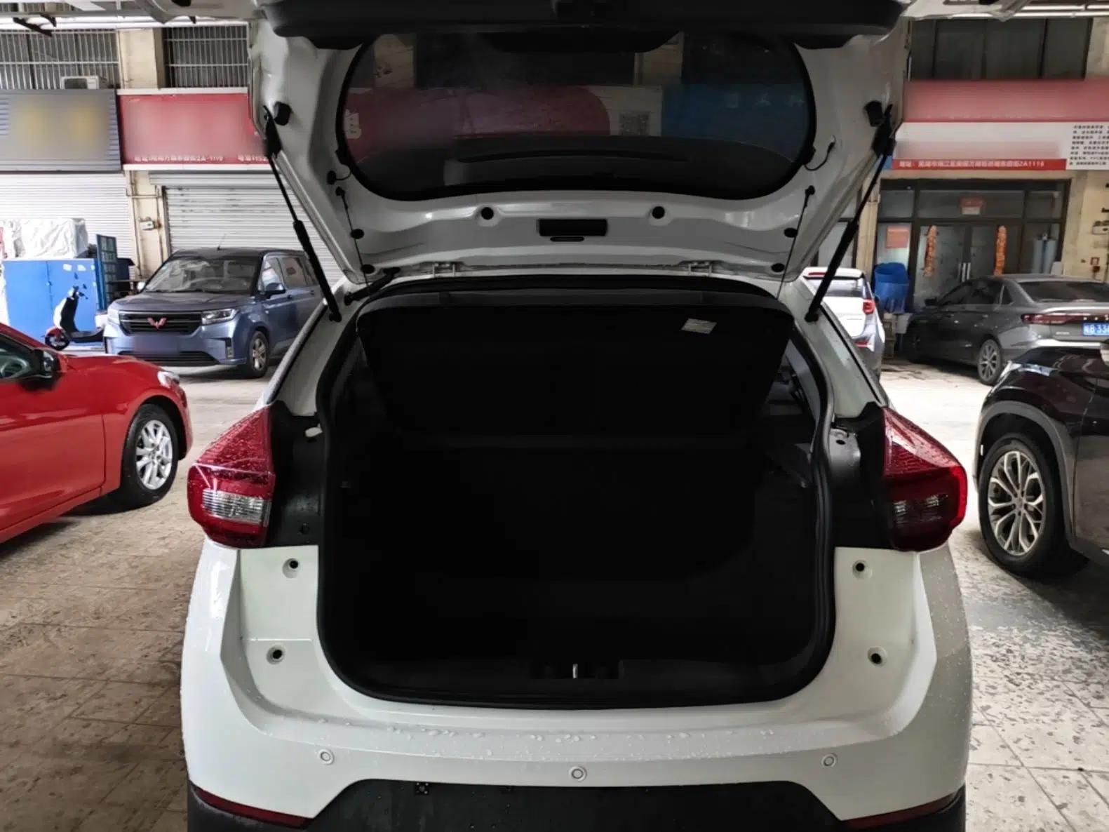 Chery Tiggo 3X 2022 Diamond Edition 1.5L CVT Elite Version — миниатюра 22