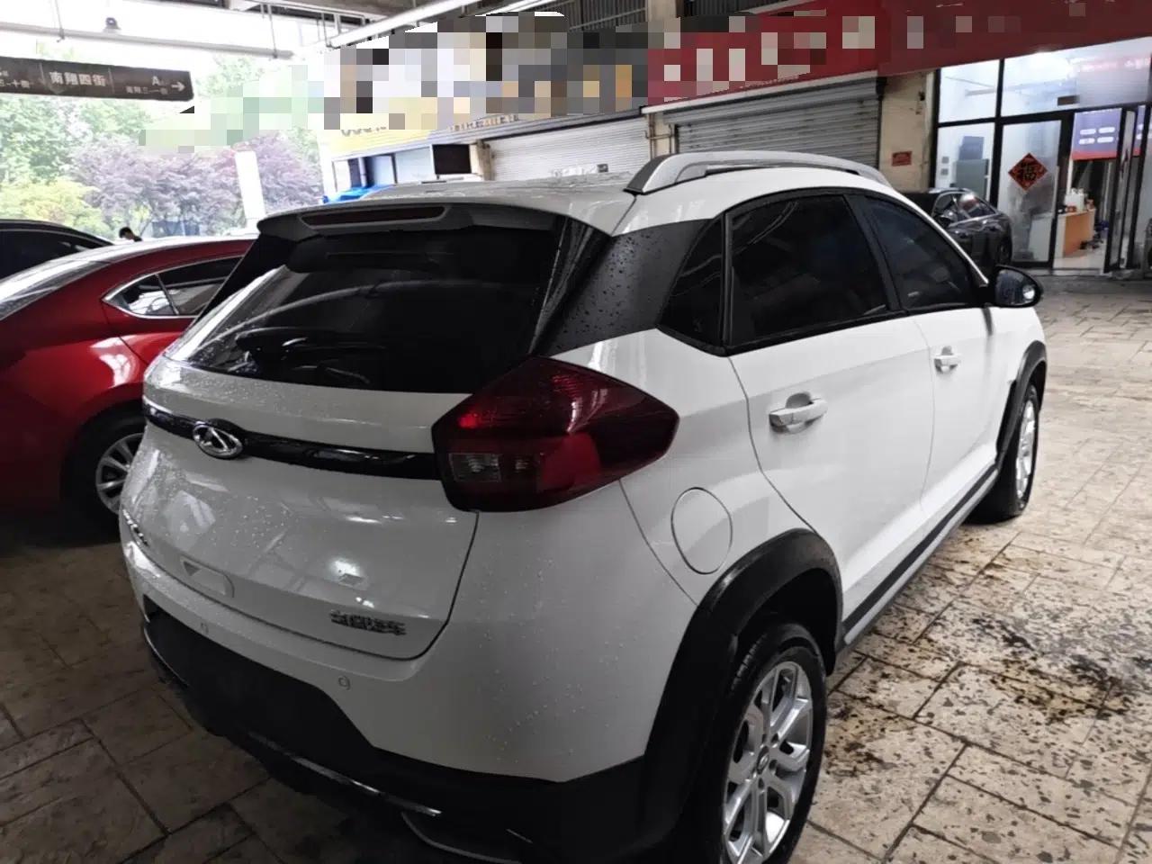 Chery Tiggo 3X 2022 Diamond Edition 1.5L CVT Elite Version — миниатюра 6