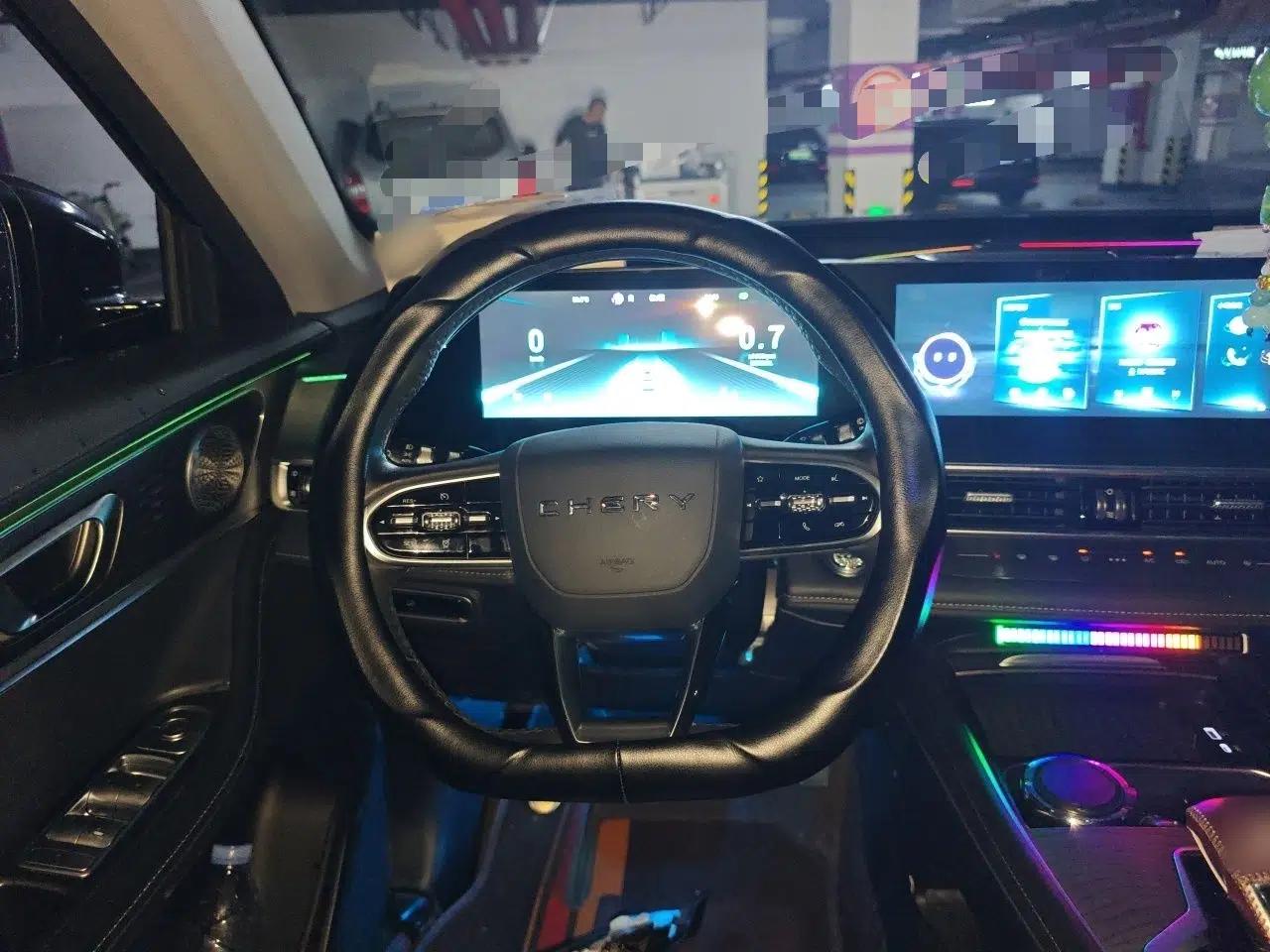 Chery Tiggo 8 PRO 2022 290T Two-Wheel Drive Sky Dome Edition 5 Seats — миниатюра 10