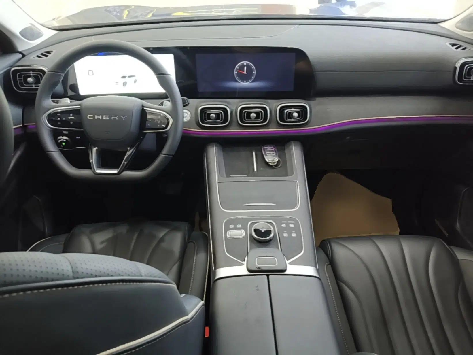 Chery Tiggo 9 2023 2.0T Dual-Clutch Two-Wheel Drive Luxury Edition 5 Seats — миниатюра 12