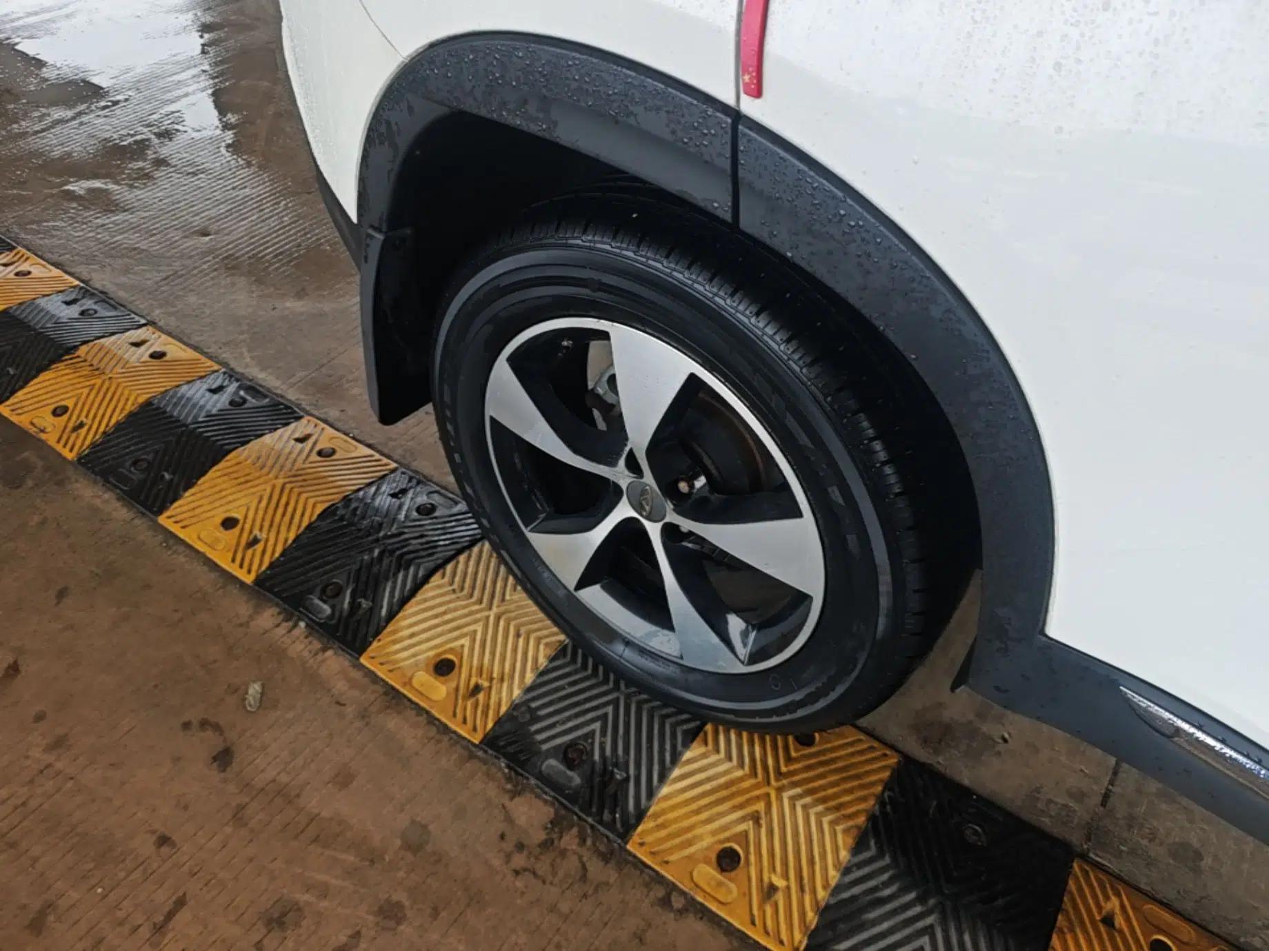Chery Tiggo 7 2016 2.0L CVT YAOZHEN Edition — миниатюра 11