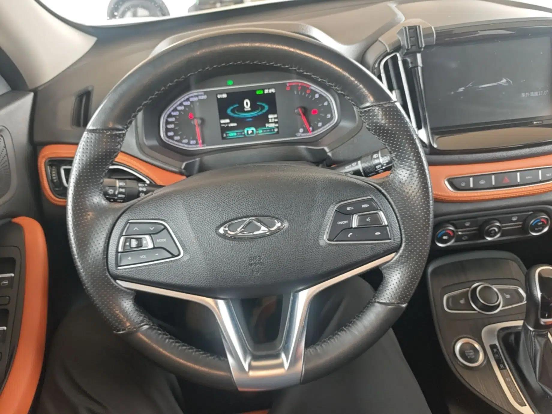 Chery Tiggo 7 2016 2.0L CVT YAOZHEN Edition — миниатюра 13