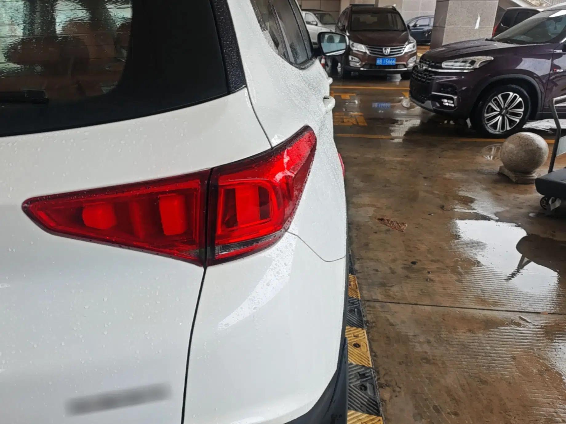 Chery Tiggo 7 2016 2.0L CVT YAOZHEN Edition — миниатюра 9