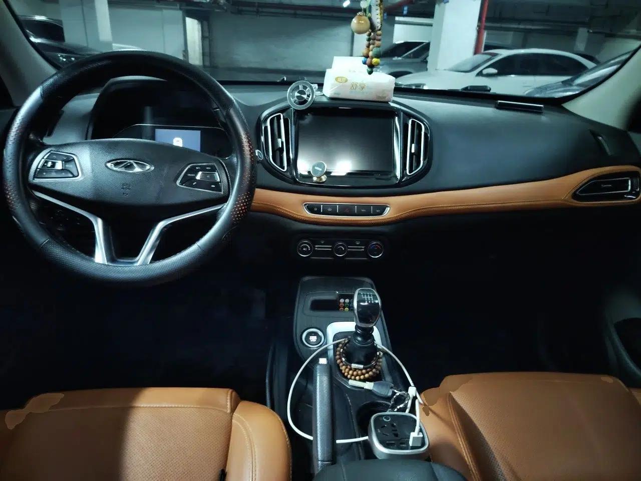 Chery Tiggo 7 2016 1.5T Manual Ignite Edition — миниатюра 9