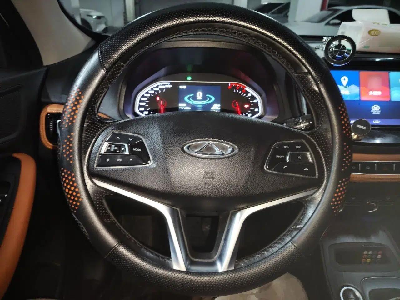 Chery Tiggo 7 2016 1.5T Manual Ignite Edition — миниатюра 10
