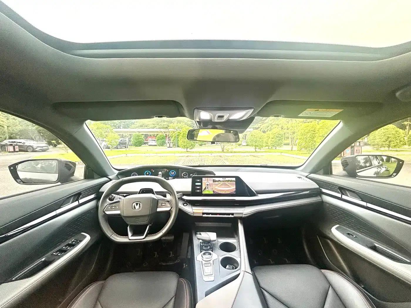 Changan UNI-V 2022 1.5T Smart Navigation Edition — миниатюра 15