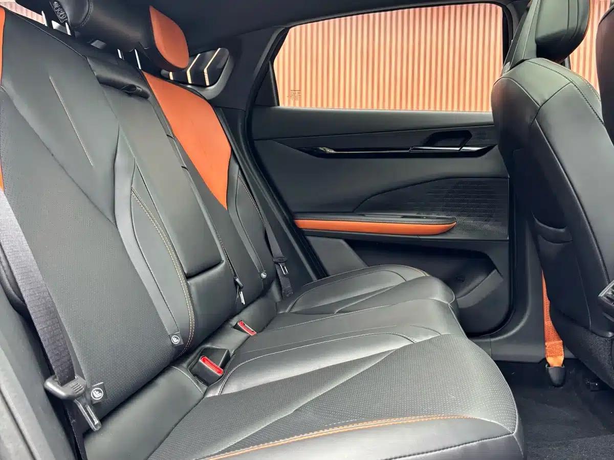 Changan UNI-V 2022 1.5T Premium Edition — миниатюра 18