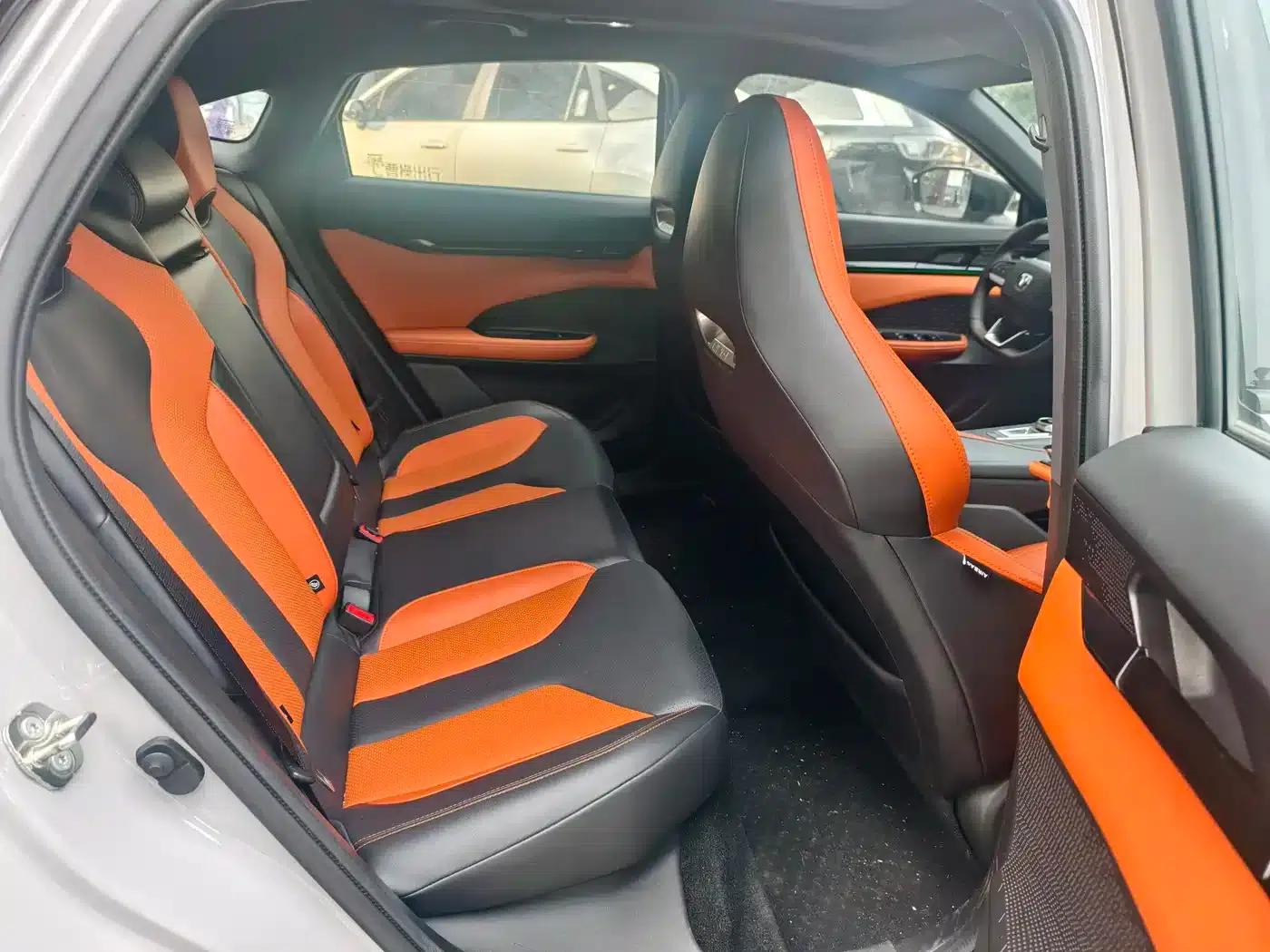 Changan UNI-V 2023 1.5T Sport Edition — миниатюра 11