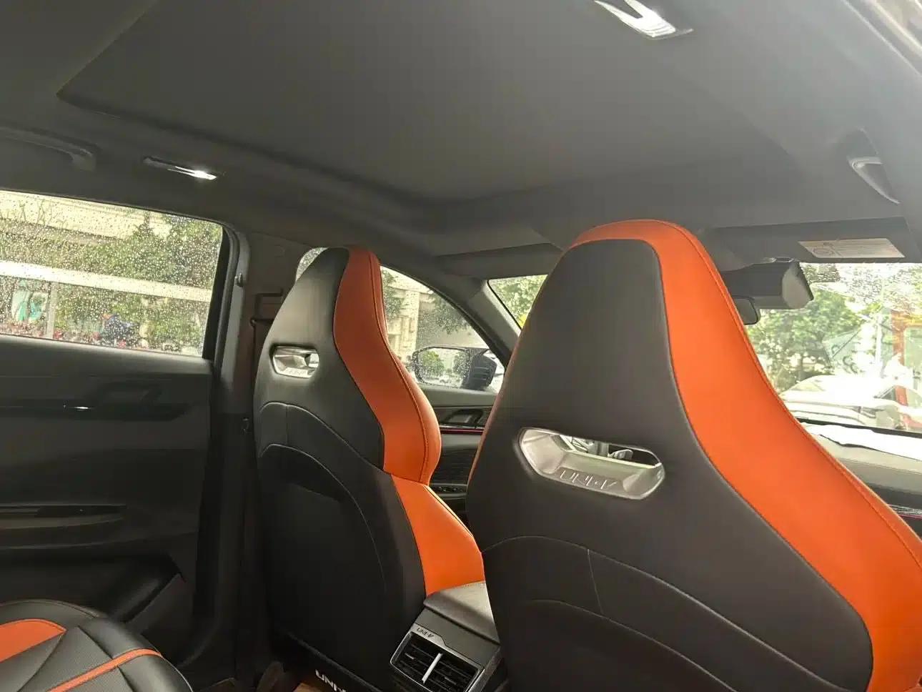Changan UNI-V 2024 1.5T Premium Sport — миниатюра 12