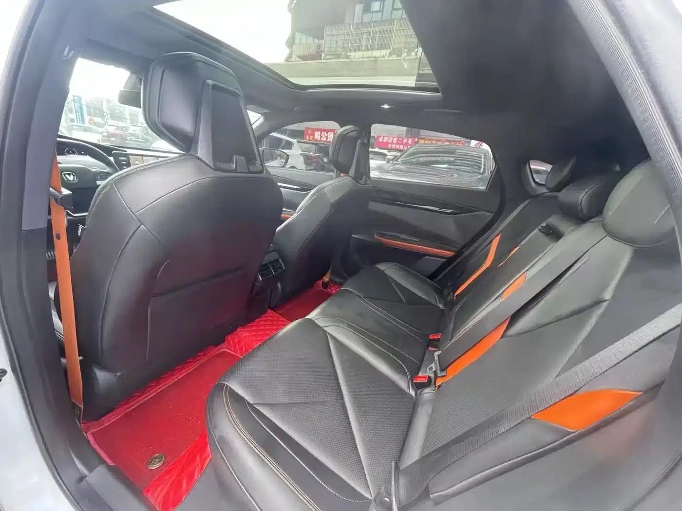 Changan UNI-V 2022 1.5T Sport Edition — миниатюра 4