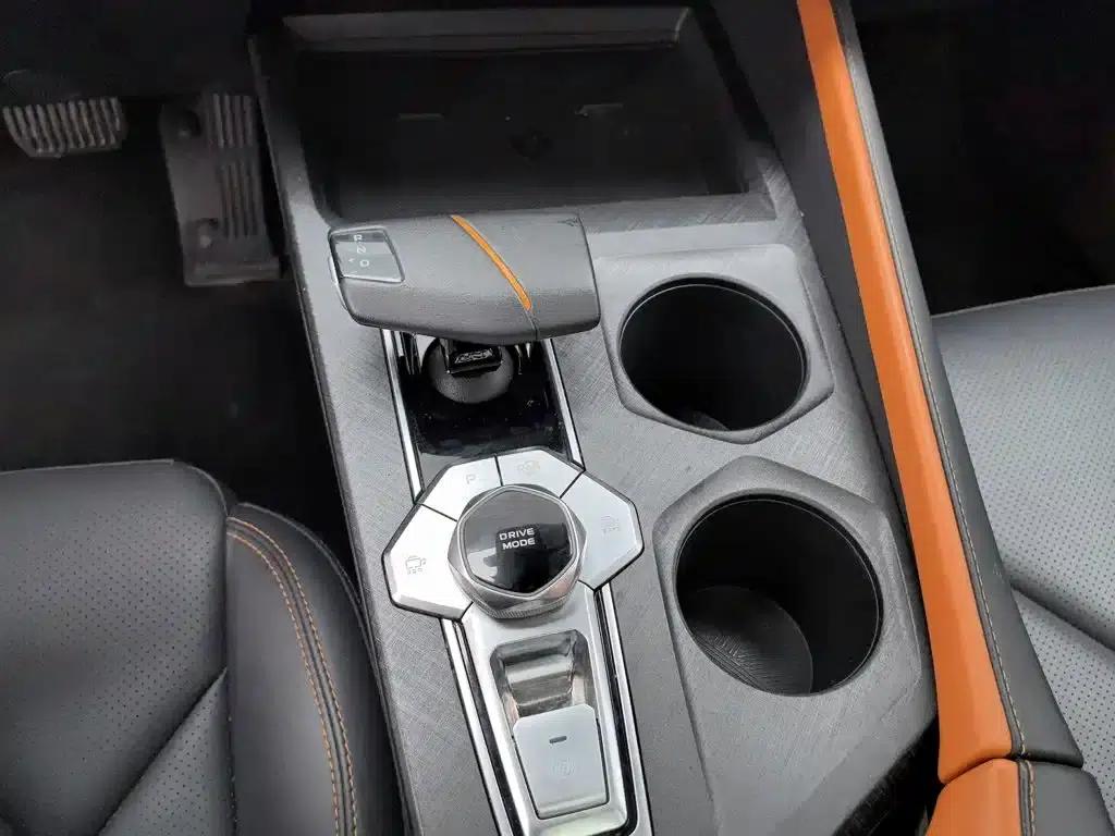 Changan UNI-V 2022 1.5T Smart Navigation Edition — миниатюра 13