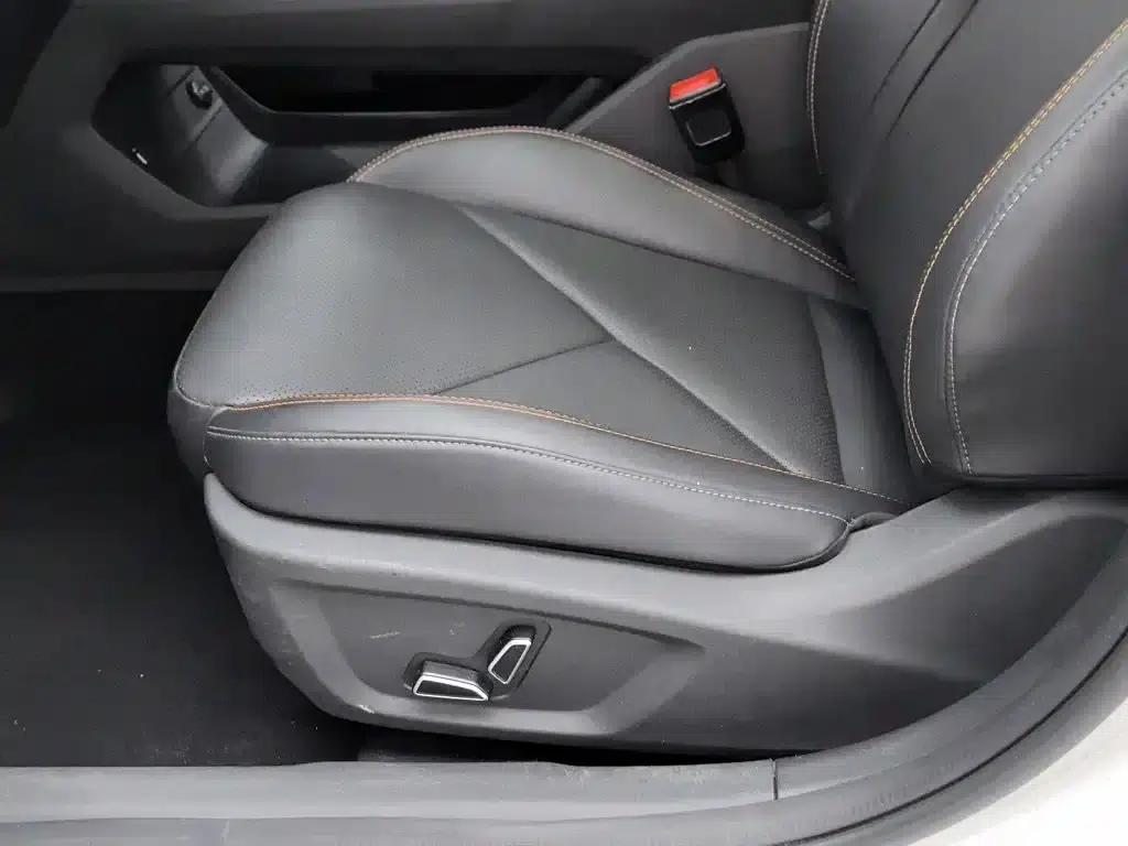 Changan UNI-V 2022 1.5T Smart Navigation Edition — миниатюра 20