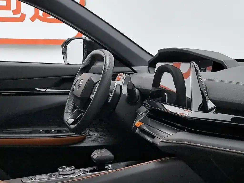 Changan UNI-V 2022 1.5T Smart Navigation Edition — миниатюра 22