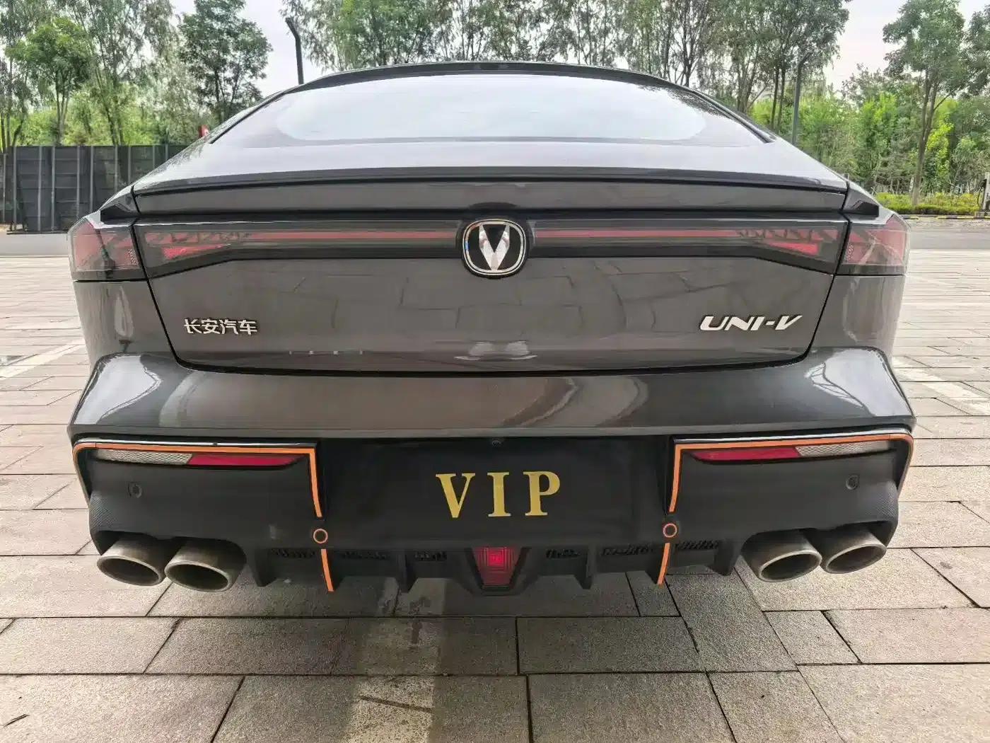 Changan UNI-V 2023 1.5T Sport Edition — миниатюра 5
