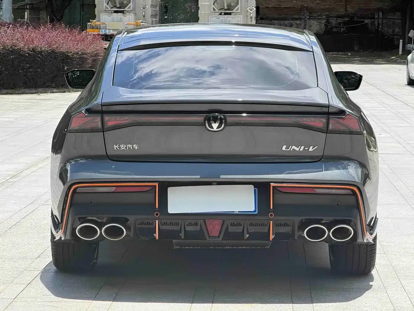 Changan UNI-V 2023 1.5T Sport Edition — миниатюра 25