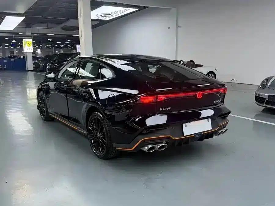 Changan UNI-V 2025 1.5T 500Bar Premium Sport — миниатюра 9