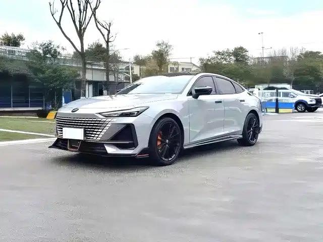 Changan UNI-V 2022 1.5T Premium Edition
