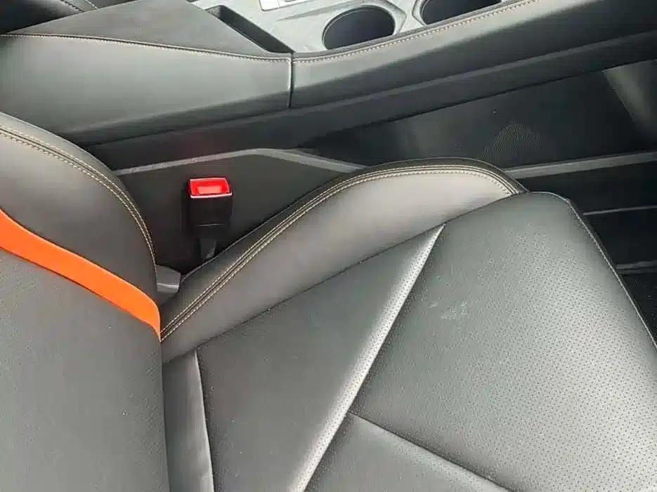 Changan UNI-V 2022 1.5T Premium Edition — миниатюра 6