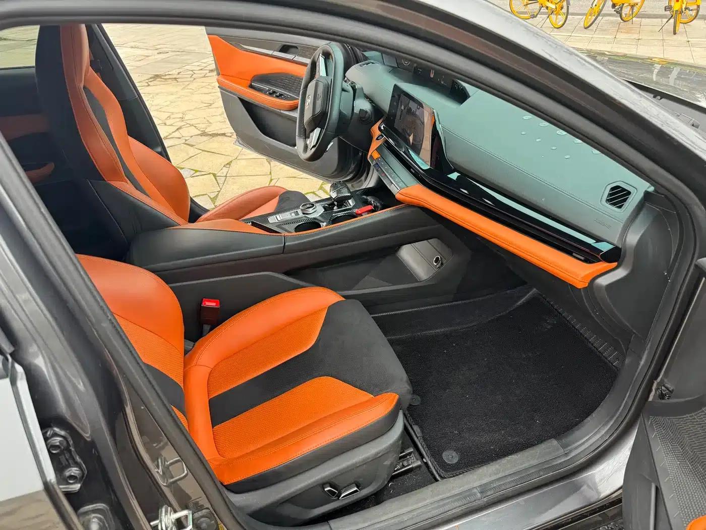 Changan UNI-V 2022 1.5T Sport Edition — миниатюра 11