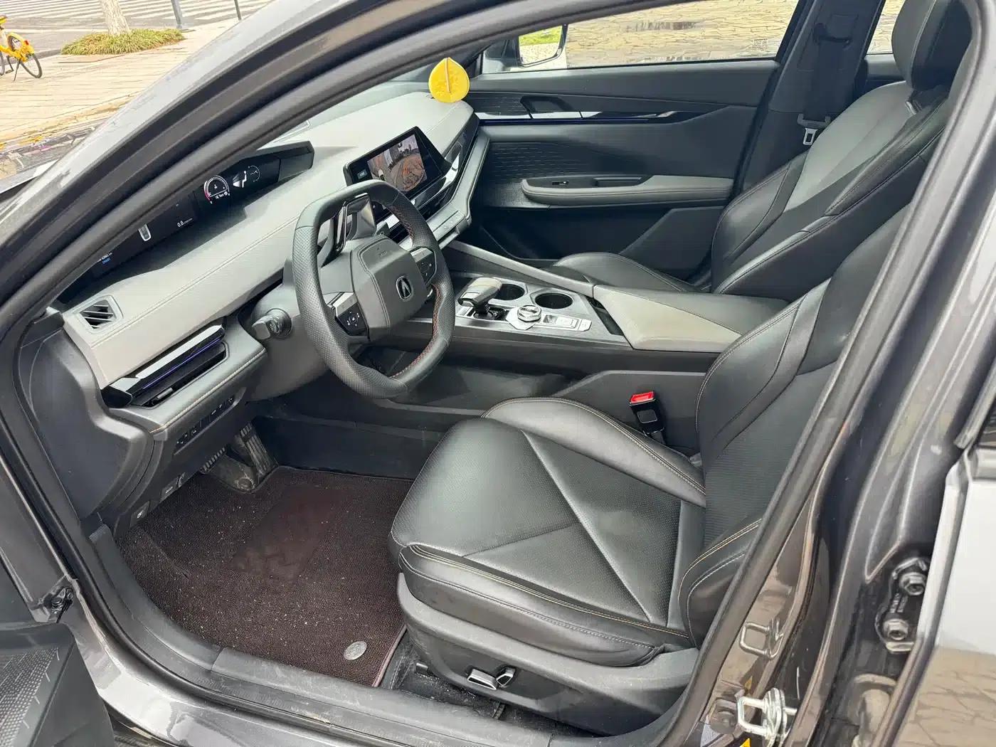 Changan UNI-V 2022 1.5T Premium Edition — миниатюра 8