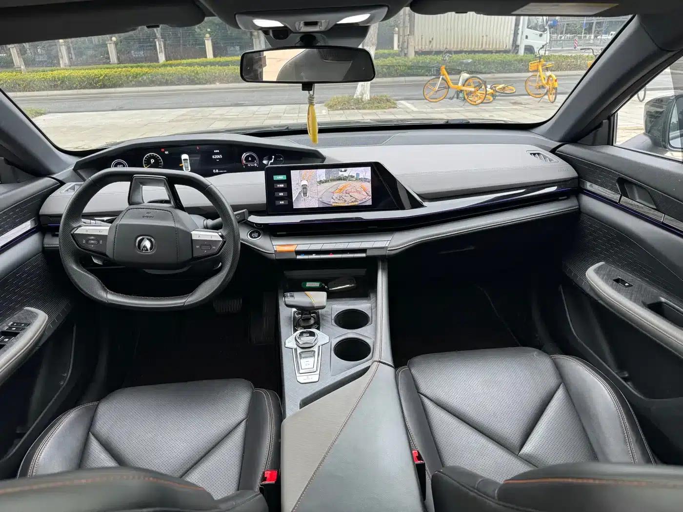Changan UNI-V 2022 1.5T Premium Edition — миниатюра 10