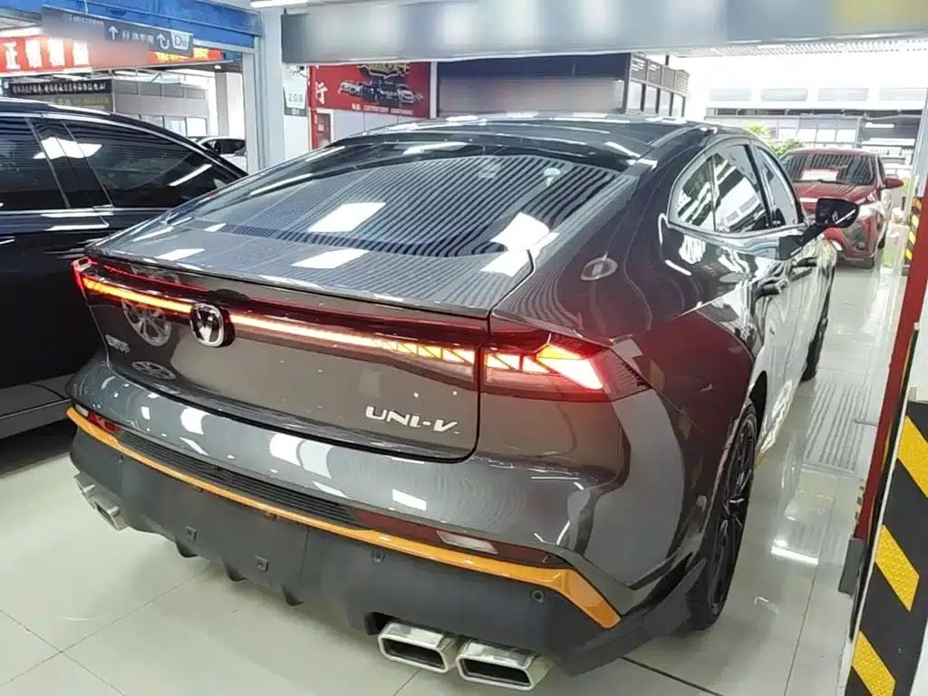 Changan UNI-V 2024 1.5T Premium Sport — миниатюра 7