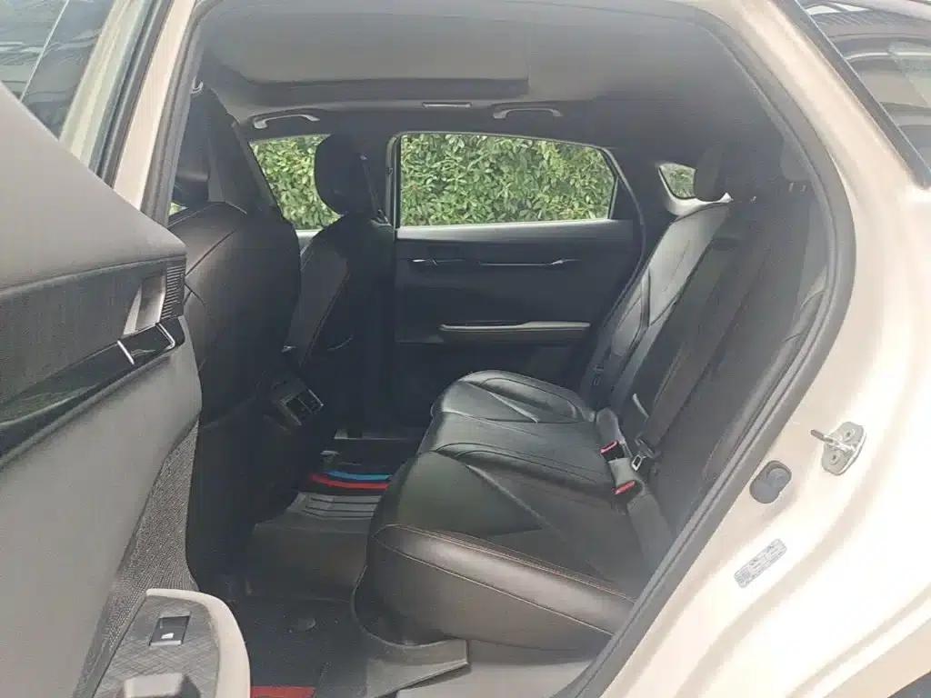 Changan UNI-V 2022 1.5T Premium Edition — миниатюра 17
