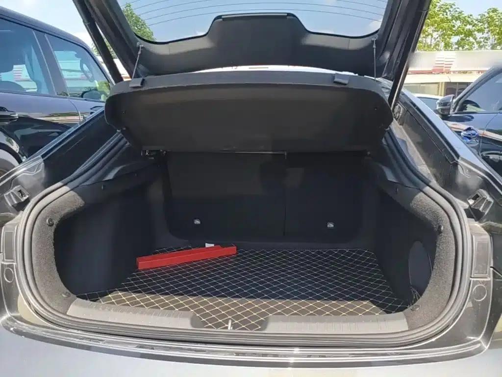 Changan UNI-V 2022 1.5T Premium Edition — миниатюра 19