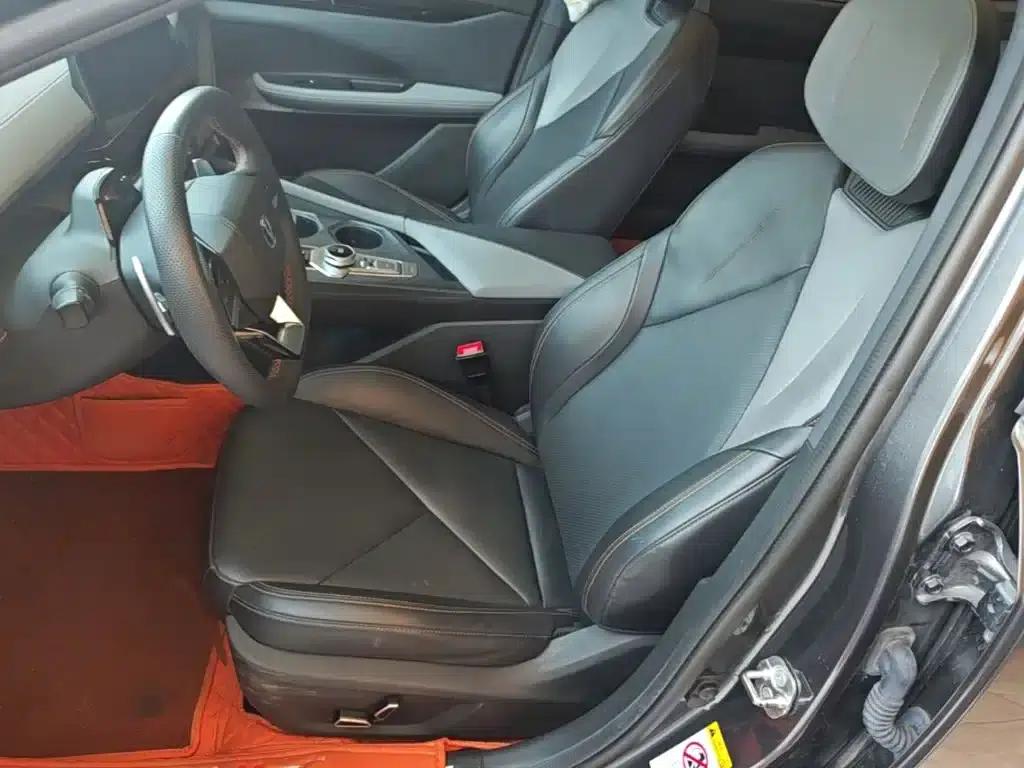 Changan UNI-V 2022 1.5T Premium Edition — миниатюра 11
