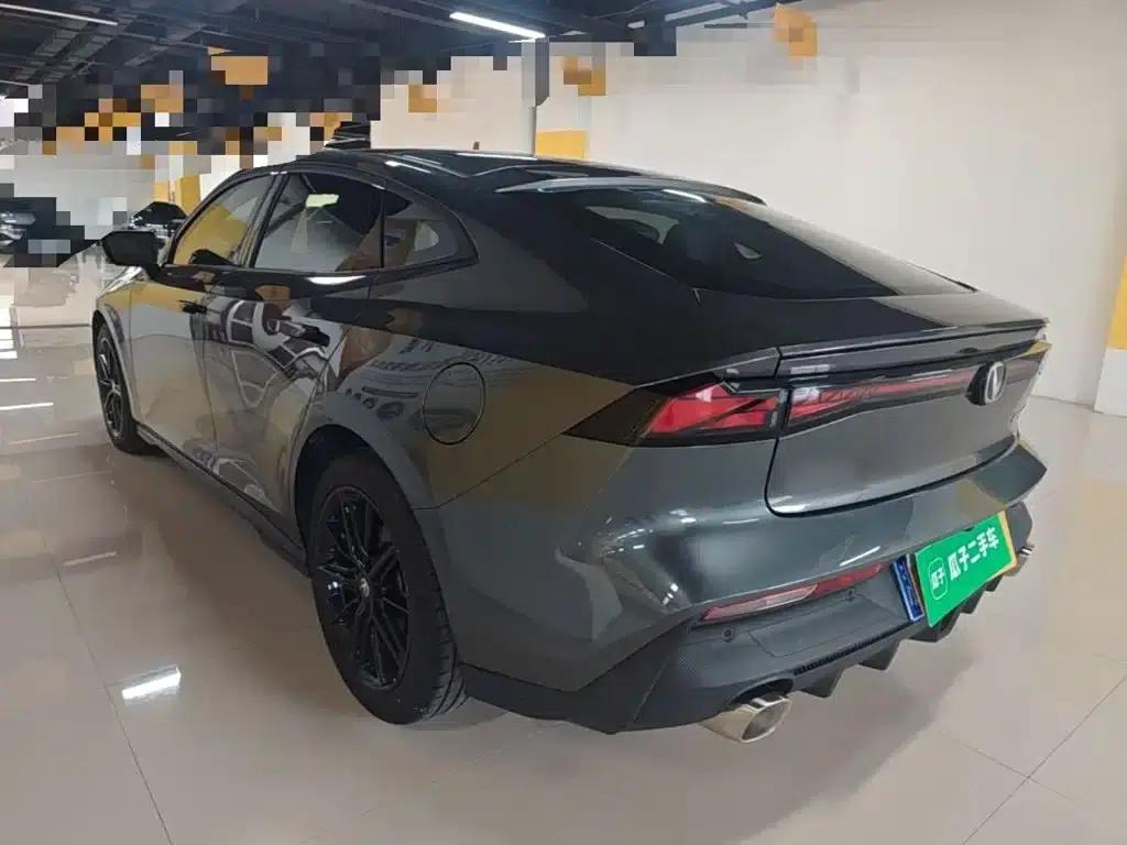 Changan UNI-V 2023 1.5T Premium Edition — миниатюра 5