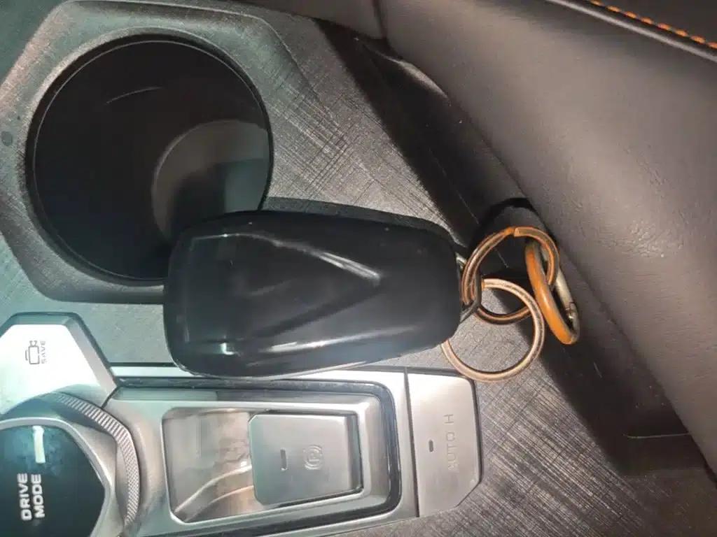 Changan UNI-V 2023 1.5T Premium Edition — миниатюра 9