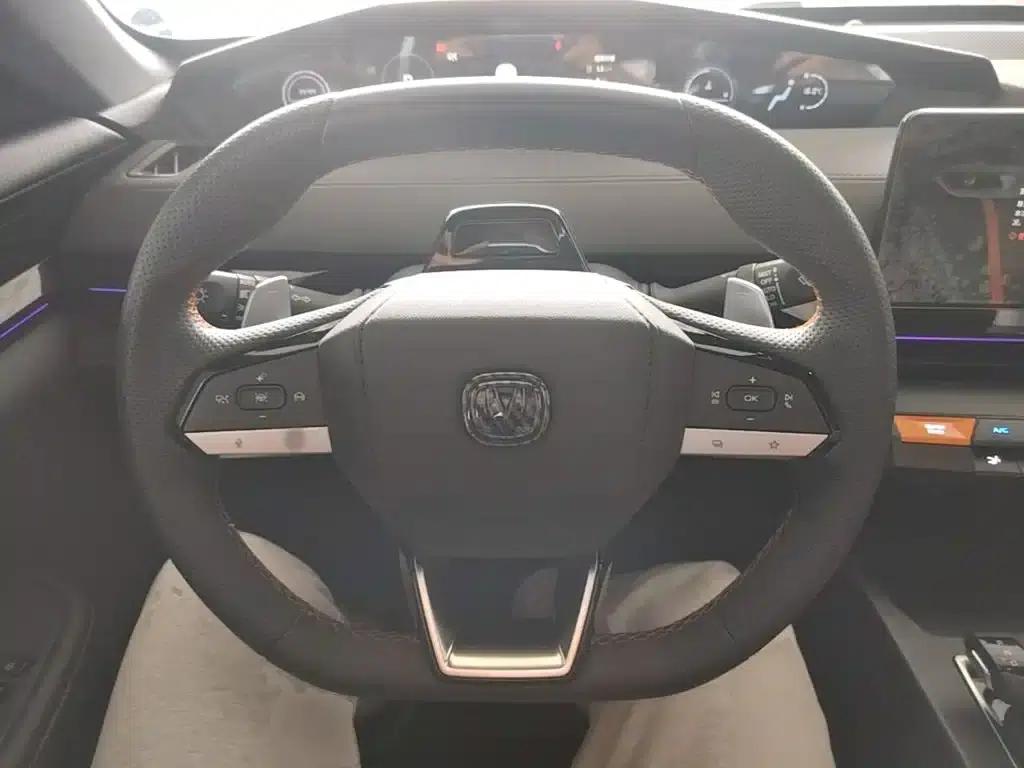 Changan UNI-V 2024 1.5T Premium Sport — миниатюра 11