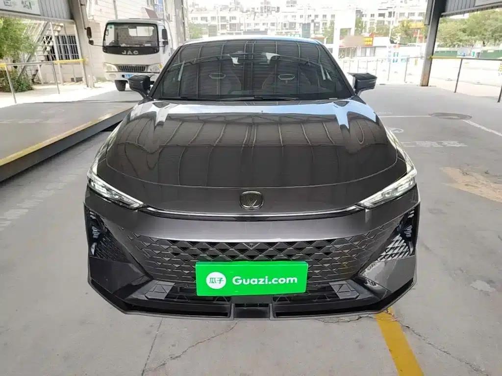 Changan UNI-V 2024 1.5T Premium Sport — миниатюра 3