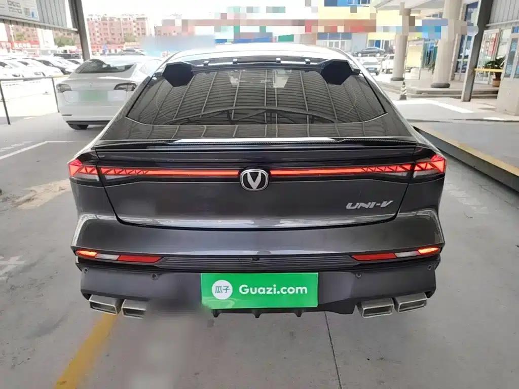 Changan UNI-V 2024 1.5T Premium Sport — миниатюра 6