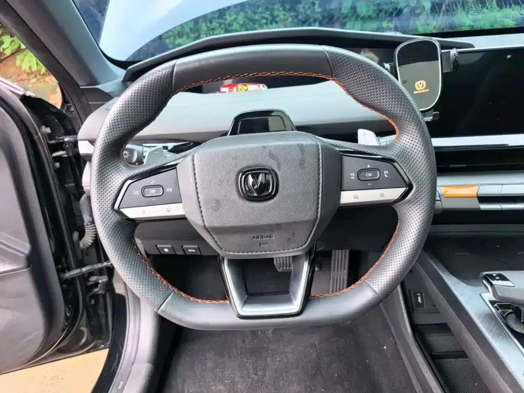 Changan UNI-V 2023 1.5T Premium Edition — миниатюра 11