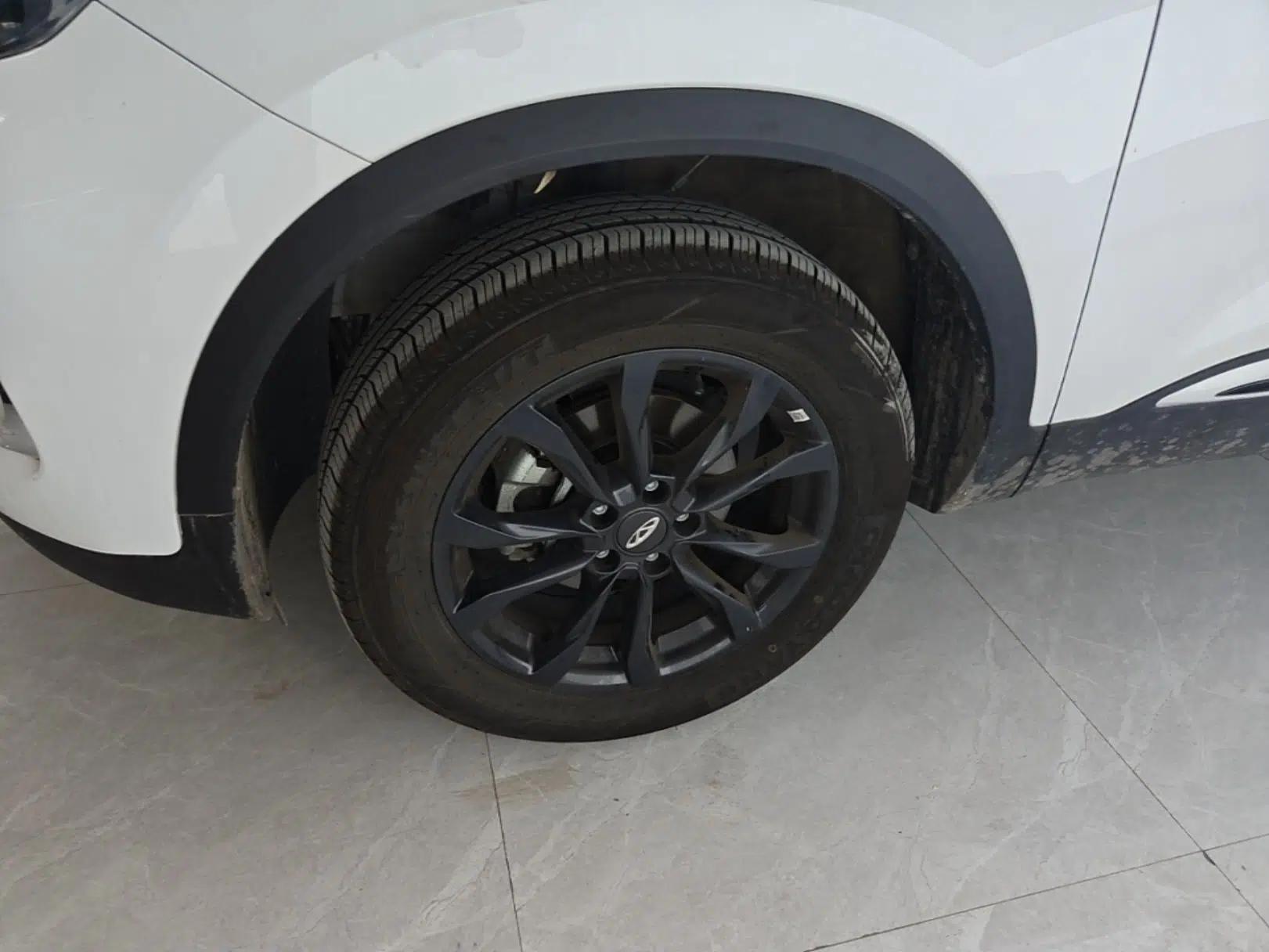 Chery Tiggo 5x 2025 1.5L CVT Excellence Edition — миниатюра 10