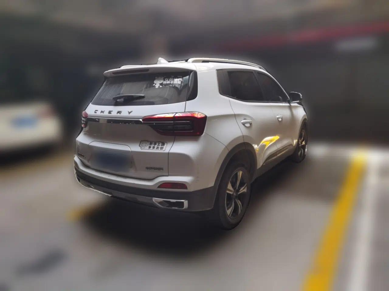 Chery Tiggo 5x 2020 1.5L CVT Luxury Edition — миниатюра 4