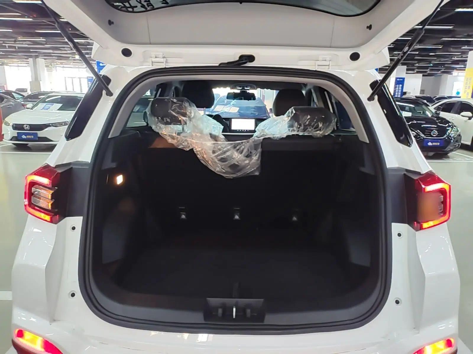 Chery Tiggo 5x 2025 1.5L CVT Excellence Edition — миниатюра 22