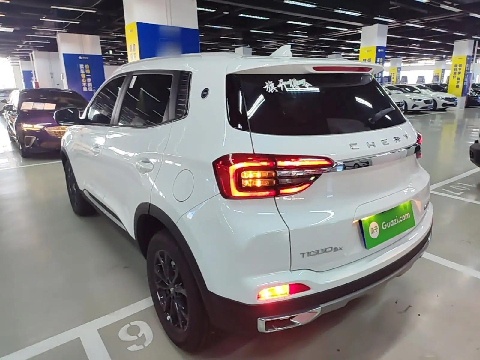 Chery Tiggo 5x 2025 1.5L CVT Excellence Edition — миниатюра 4